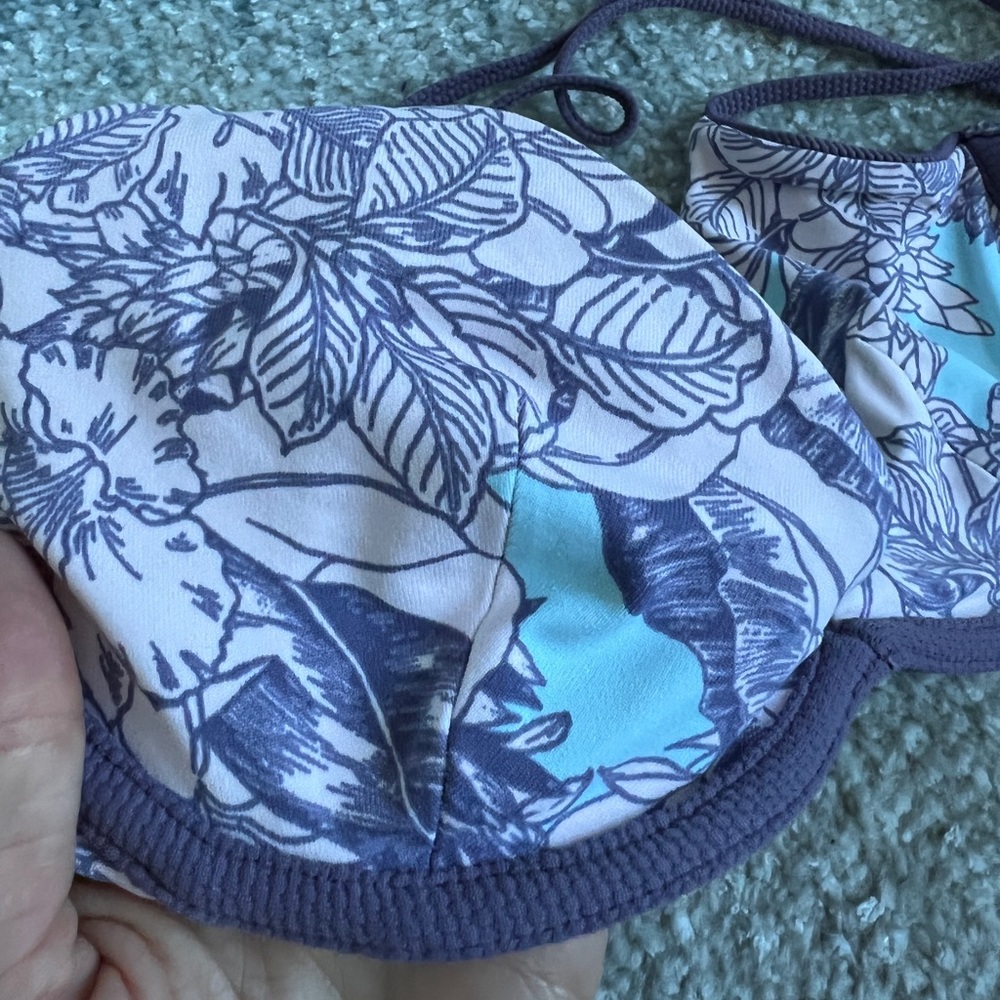 L*SPACE REVERSE BIKINI TOP